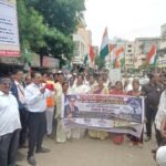 दिल्लीतील जंतरमंतर लाठीहल्ल्याच्या निषेधात लोणी काळभोर येथे भव्य मोर्चा संपन्न; सर्वपक्षीय कार्यकर्ते व नागरिकांचा सहभाग…